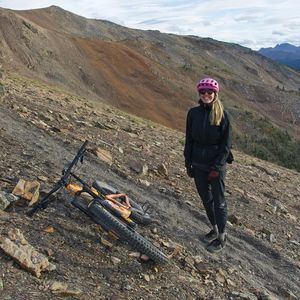 Meet your Posher, Nicole